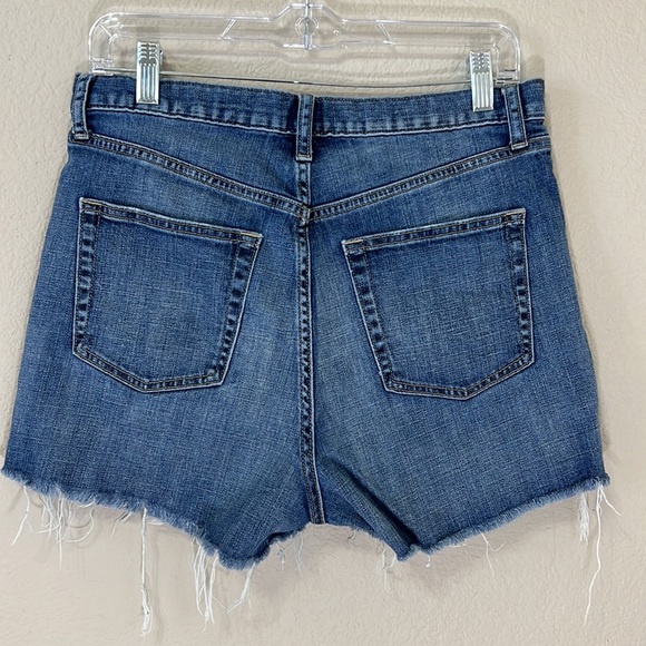 UNIQLO Denim Short Size 28 - Picture 3 of 11